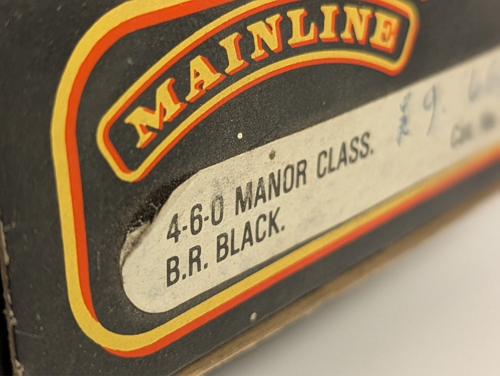 Mainline Class 43XX Mogul GWR Unlined Green Steam Locomotive - Boxed (Incorrect)