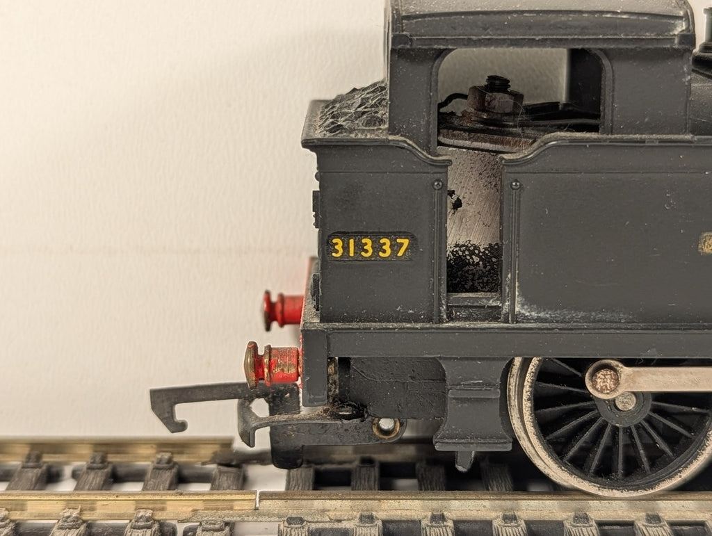Wrenn OO Gauge Class R1 0-6-0T Steam Locomotive 31337 BR Black W2205