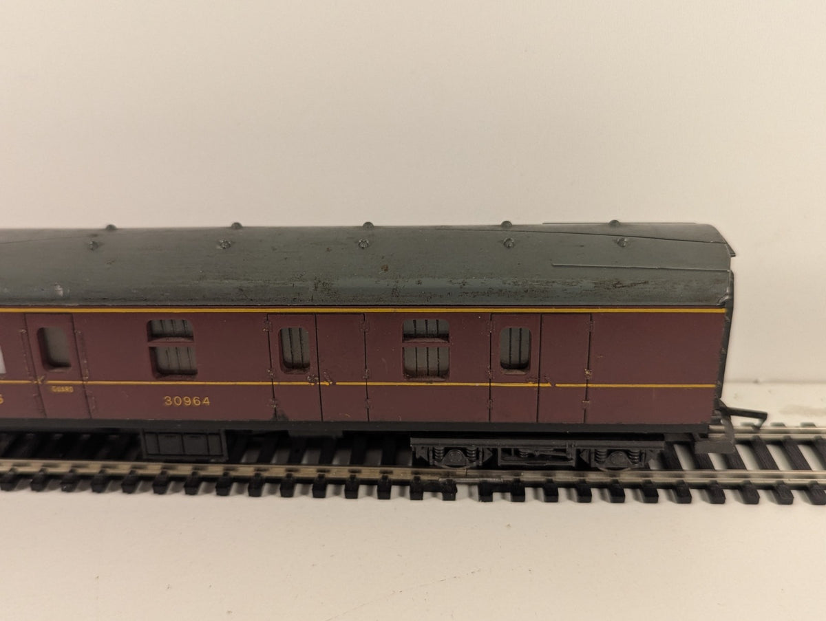 Lima OO Gauge BR Mk1 Restaurant Buffet Coach – Maroon