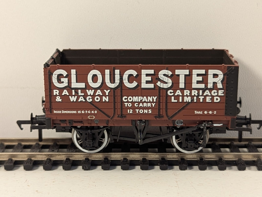 Bachmann 37-2012K 7 Plank Wagon Gloucester Railway Carriage & Wagon Company Ltd
