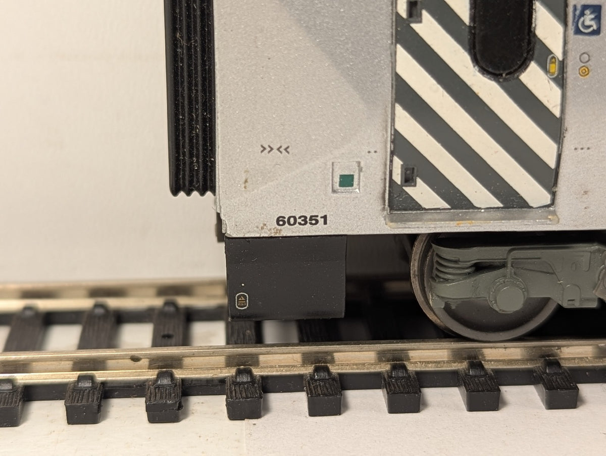 Bachmann OO Gauge Class 221 Super Voyager Driving Car Diesel Multiple Unit 60351