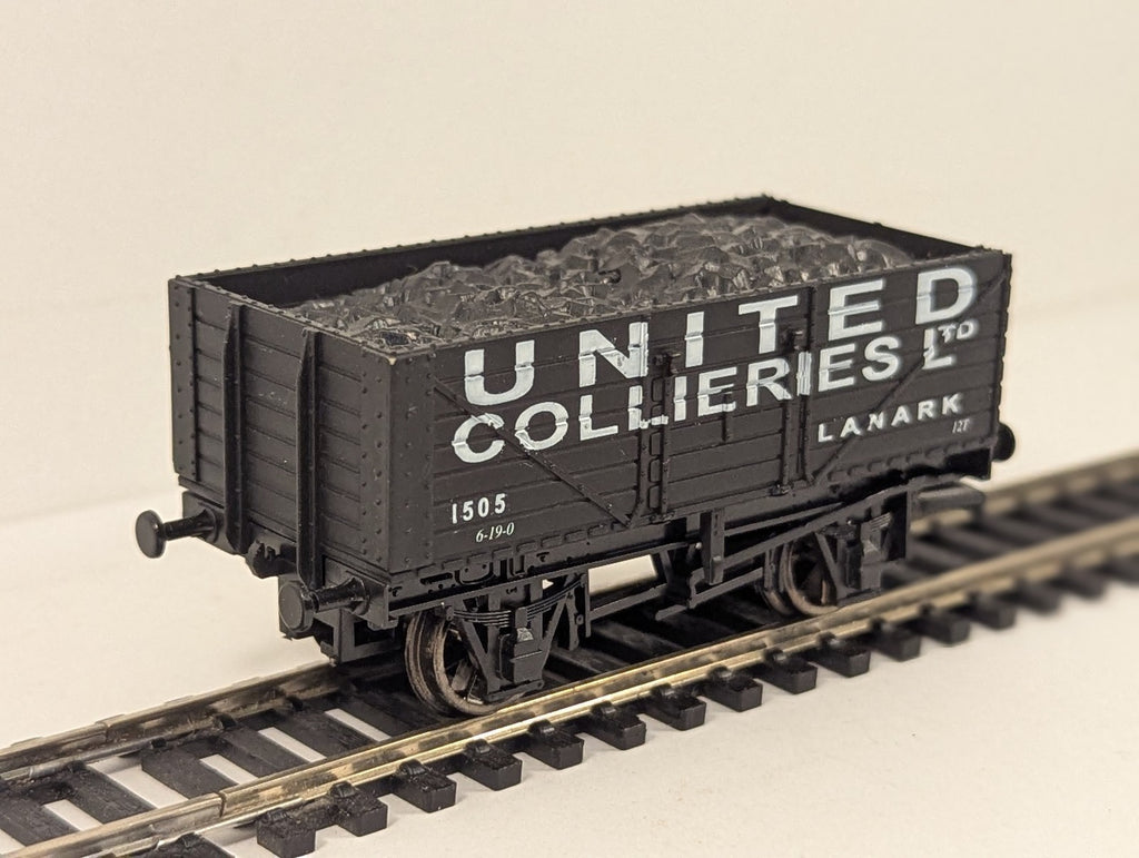 Dapol OO Gauge United Collieries Ltd Lanark 7 Plank Wagon Goods Wagon 1505