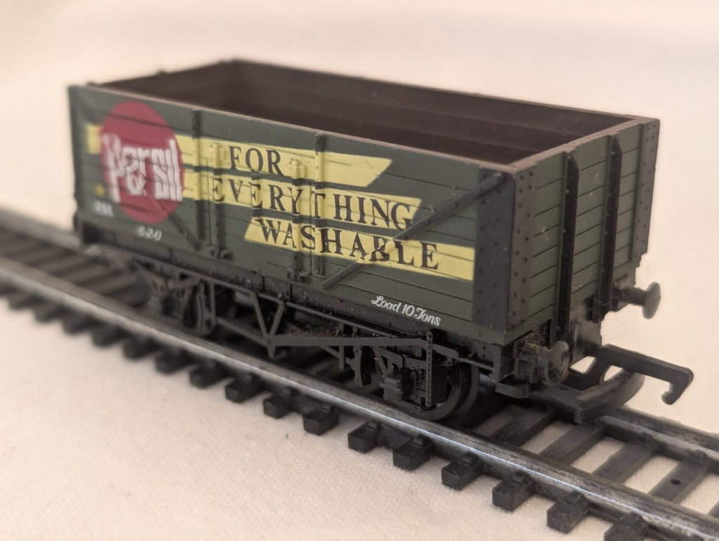Mainline 37-128 OO Gauge 7 Plank Wagon “Persil”