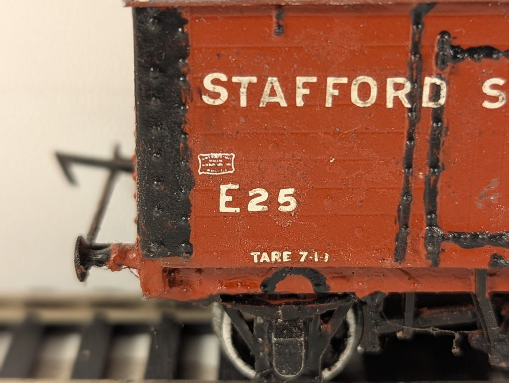 Kitbuilt Stafford Salt Works 10 Ton Salt Van Goods Wagon E 25