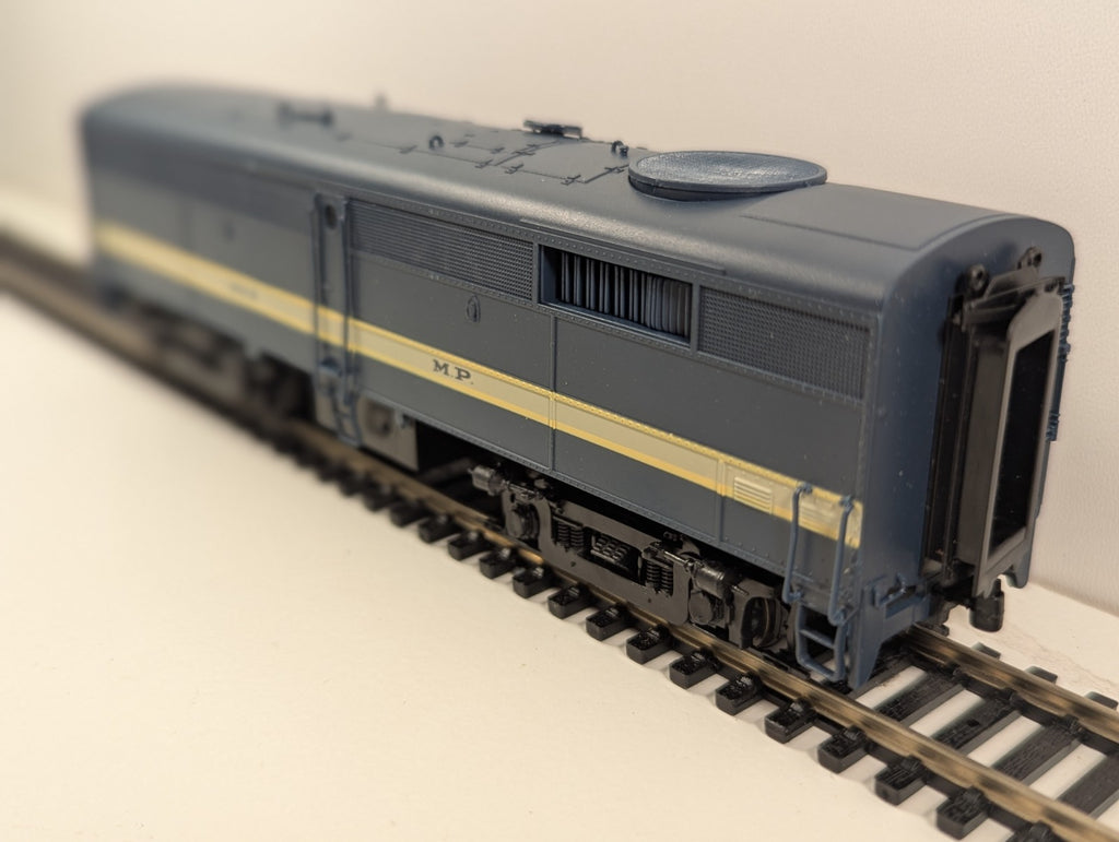 Proto 2000 7929 Alco FB-2 Diesel Locomotive – Missouri Pacific #352B – HO Gauge