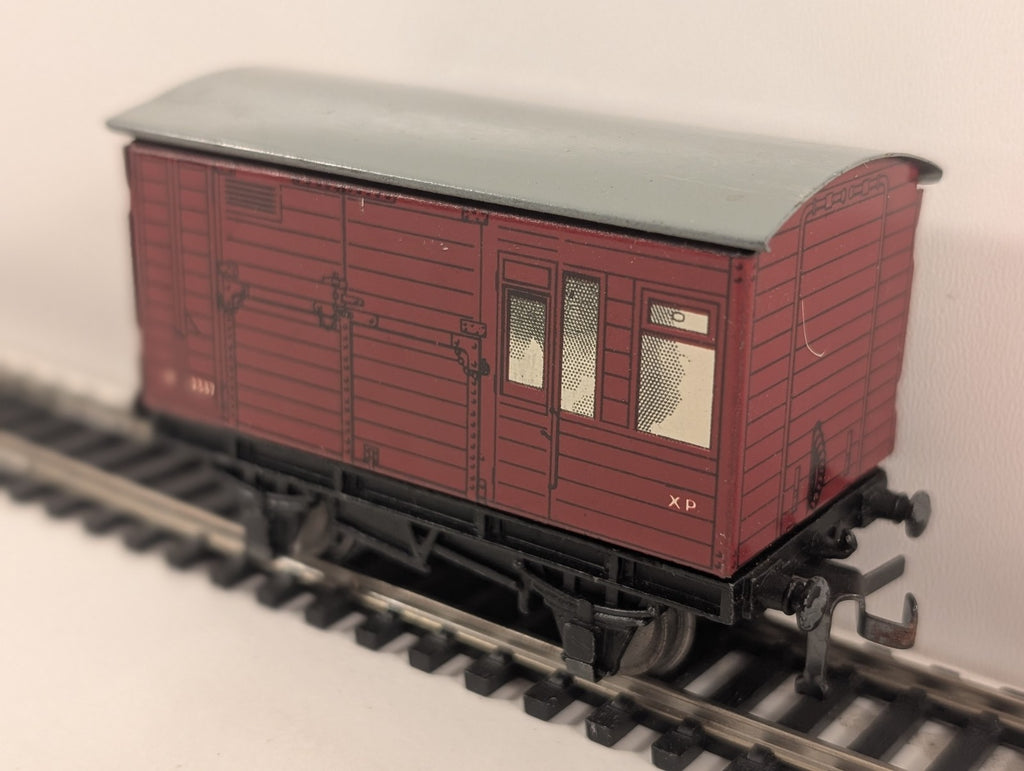 Hornby Dublo E2337 Tinplate Horse Box Wagon in Maroon