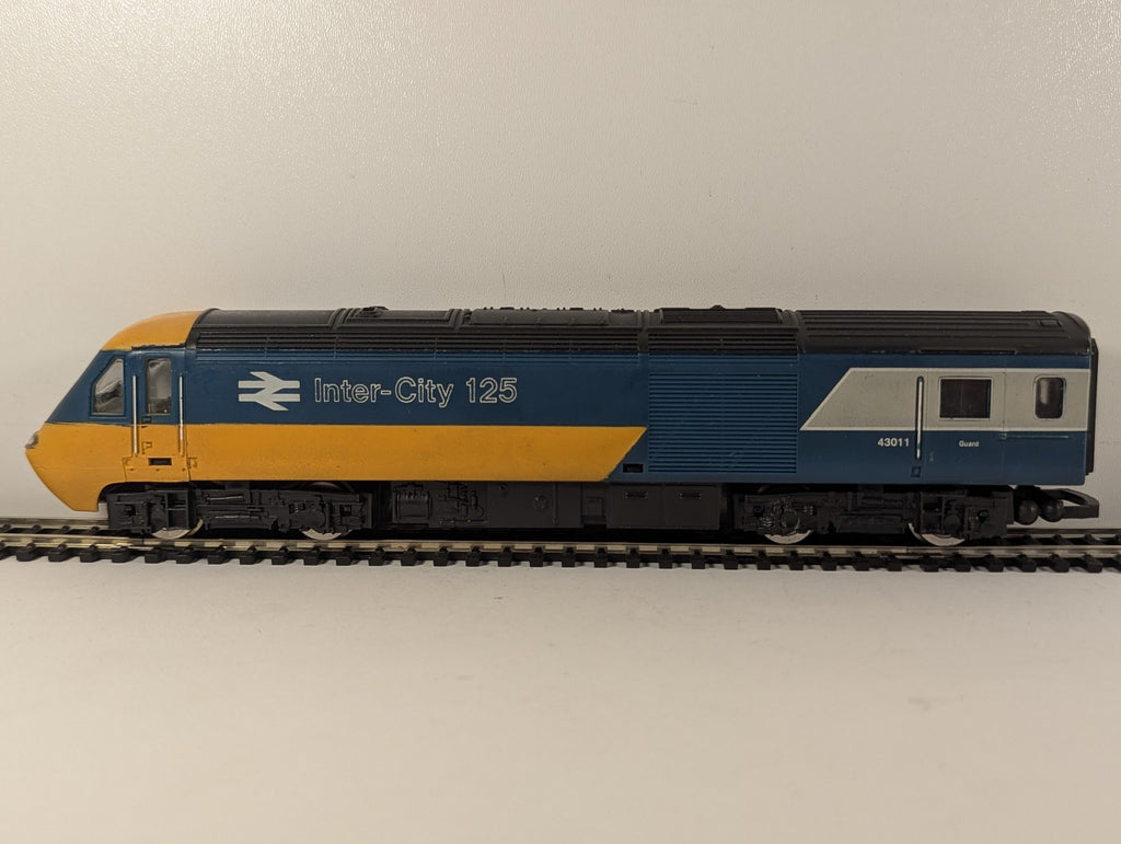 Hornby OO Gauge Class 43 HST Inter-City 125 Dummy Power Car Diesel Locomotive
