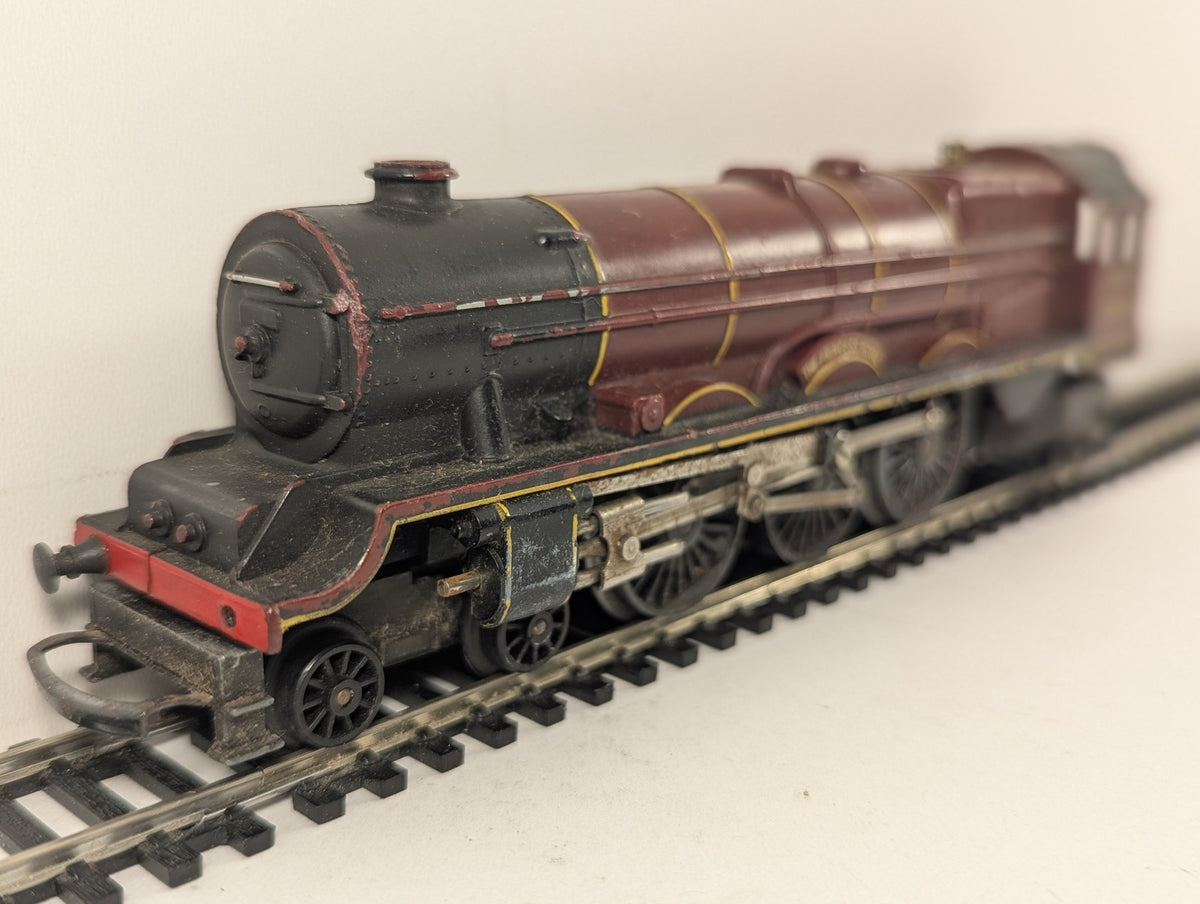 Tri-ang OO Gauge Class 8P 4-6-2 'The Princess Royal' Steam Locomotive 46200