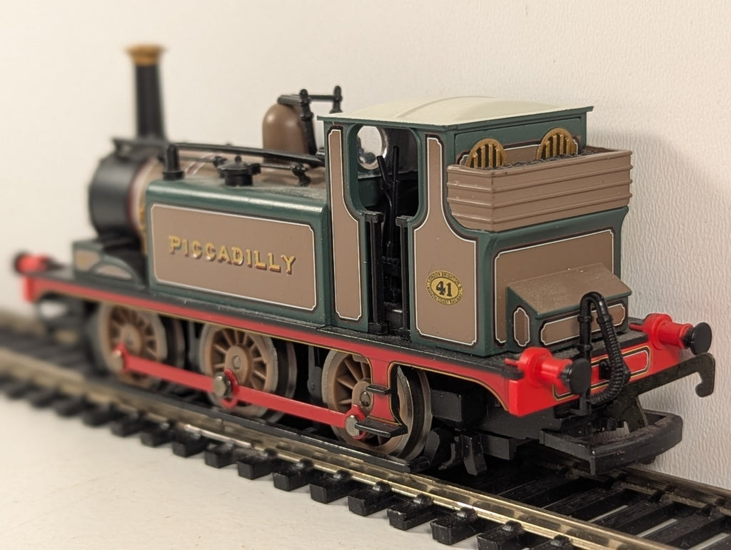 Hornby R2483 OO Gauge A1X Class 0-6-0T "Piccadilly" in LBSC Livery