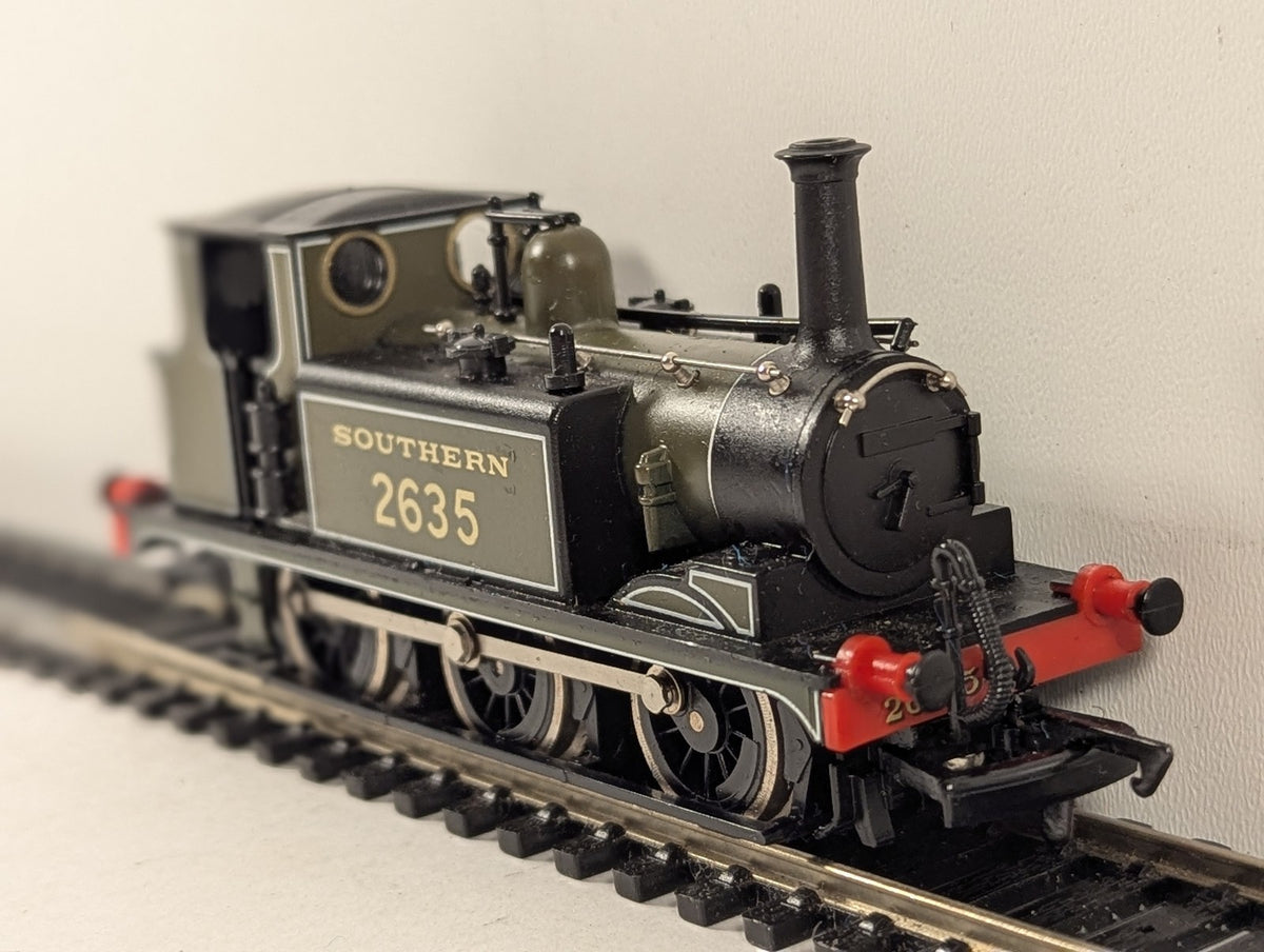 Dapol OO Gauge Class A1X Terrier 0-6-0T Steam Locomotive 2635