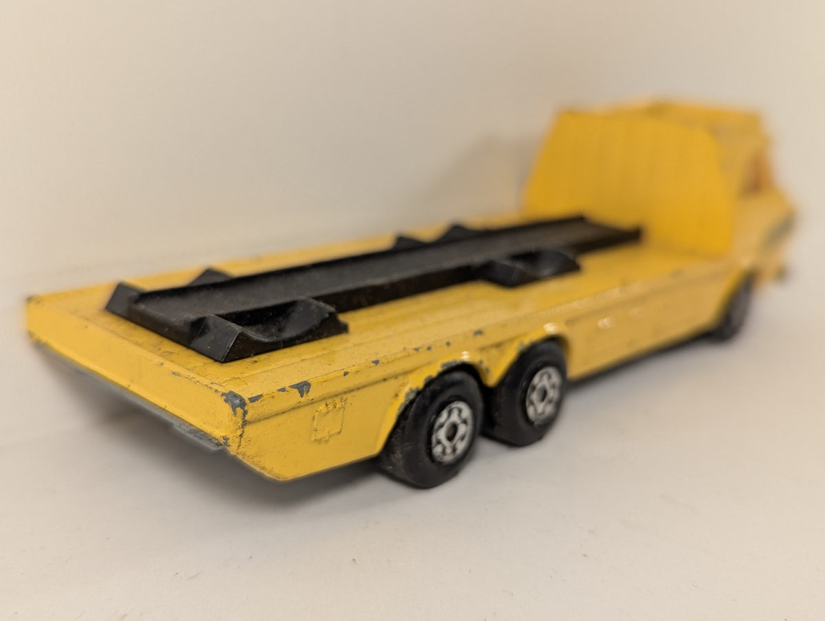 Matchbox Super Kings Construction Transporter Die-cast Model Truck Laing Yellow