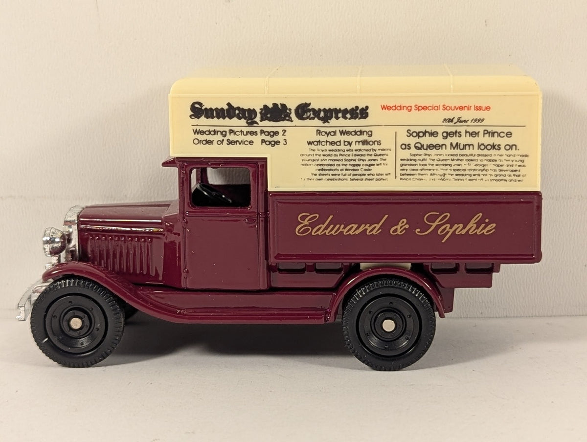 Oxford Diecast Edward & Sophie Royal Wedding Souvenir Van Die-cast Model Vehicle