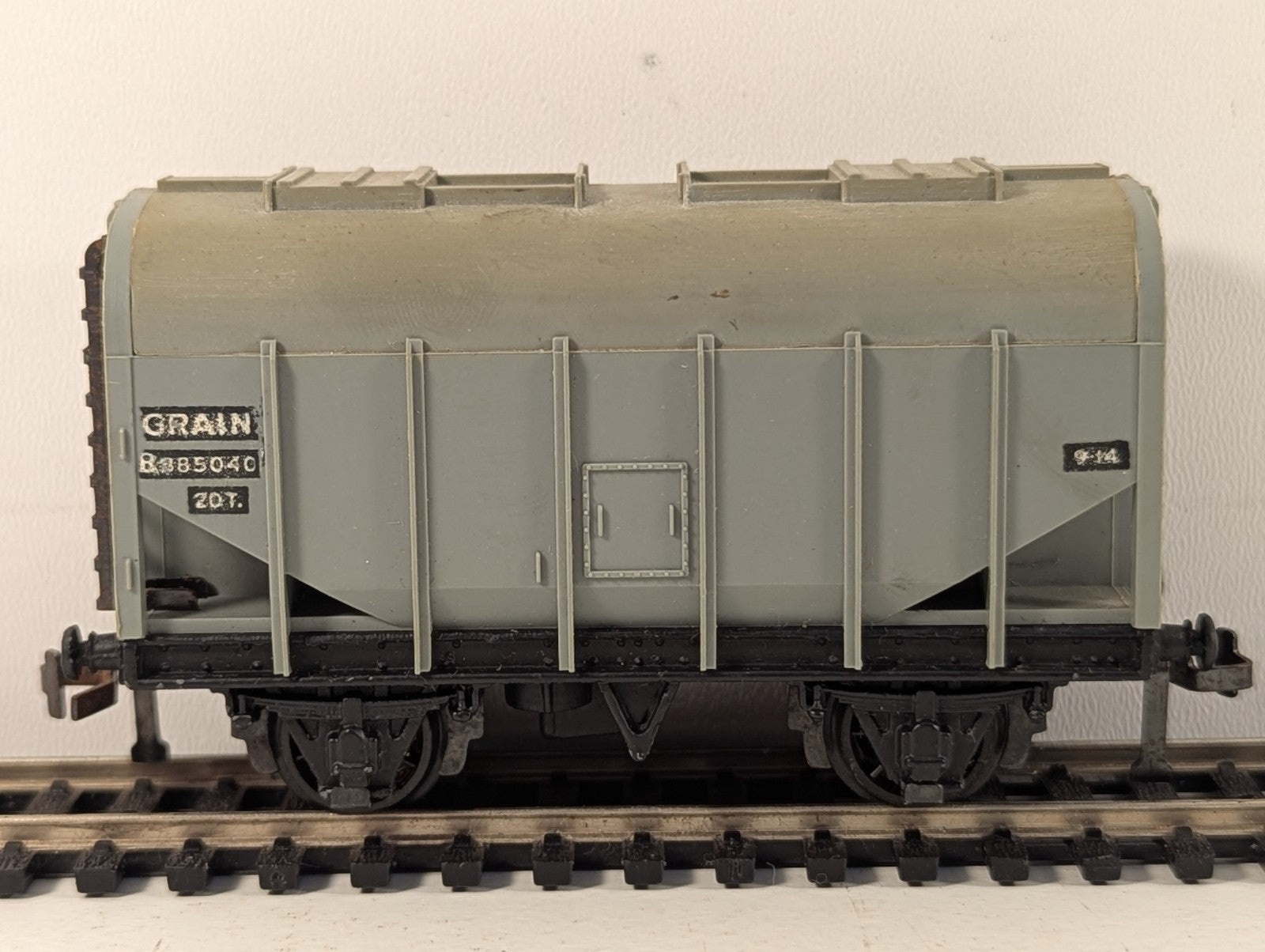 Hornby Dublo 20 Ton Bulk Grain Wagon OO Gauge