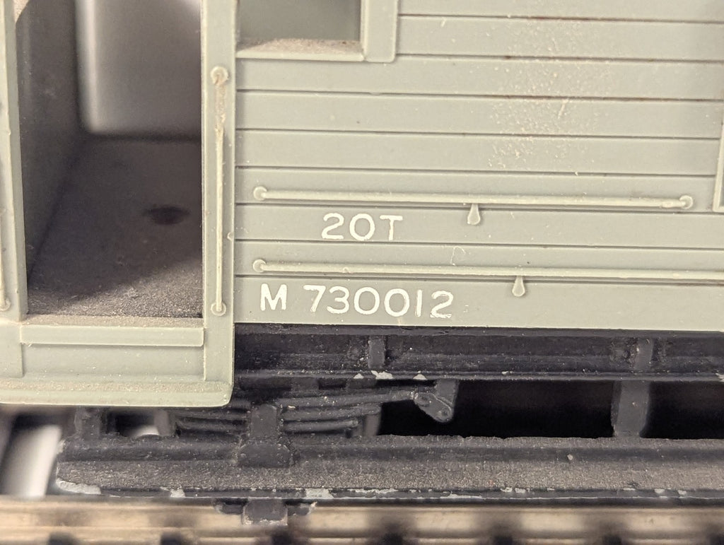 Hornby Dublo OO Gauge BR 20-Ton Goods Brake Van Goods Wagon M730012 BR Grey 4310