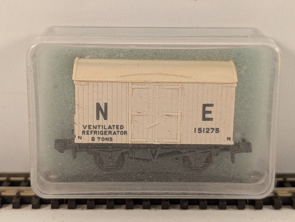 Peco N Gauge NE Refrigerator Van