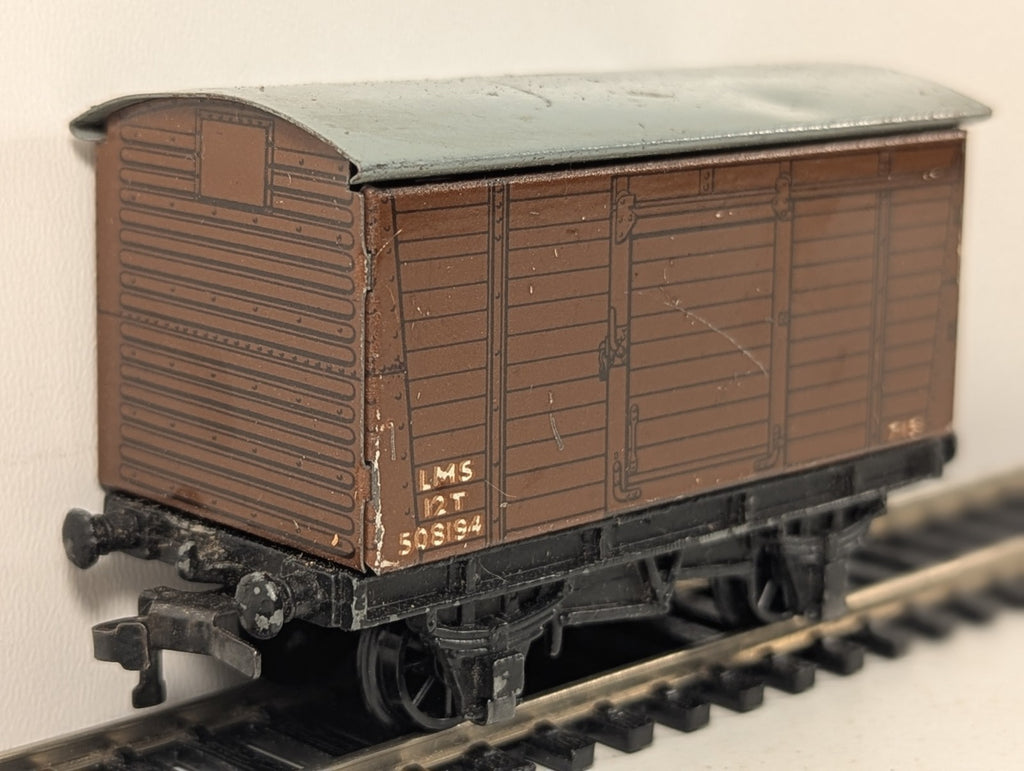 Hornby Dublo OO Gauge LMS 12-Ton Goods Van 508194