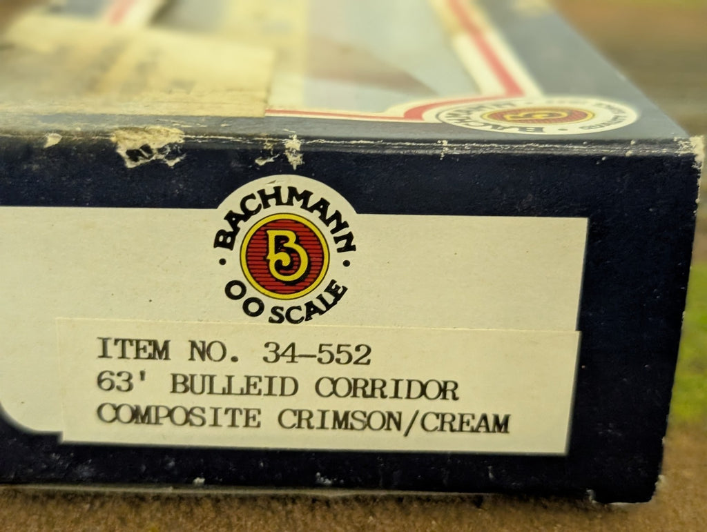Bachmann 34-552 OO Gauge BR Crimson/Cream Bulleid Composite Coach S5907