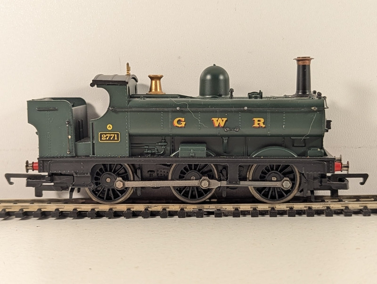Hornby OO Gauge GWR 2721 Class 0-6-0 Pannier Tank Steam Locomotive 2771