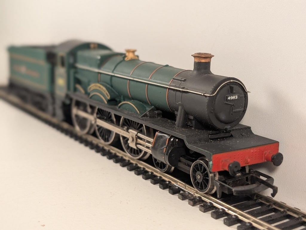 Hornby OO Gauge Hall Class 4083 Albert Hall GWR Lined Green
