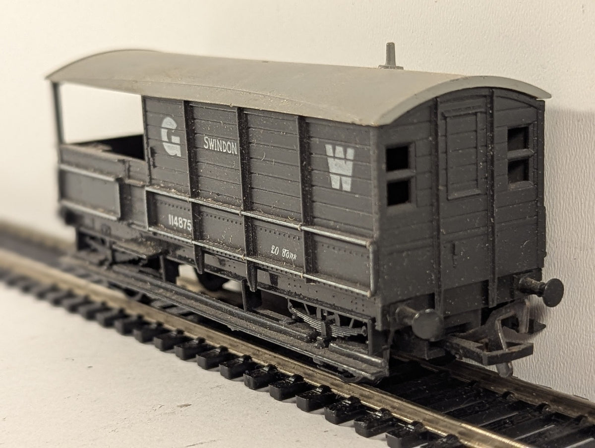 Hornby OO Gauge GWR Toad Brake Van 114875 GWR Grey R140