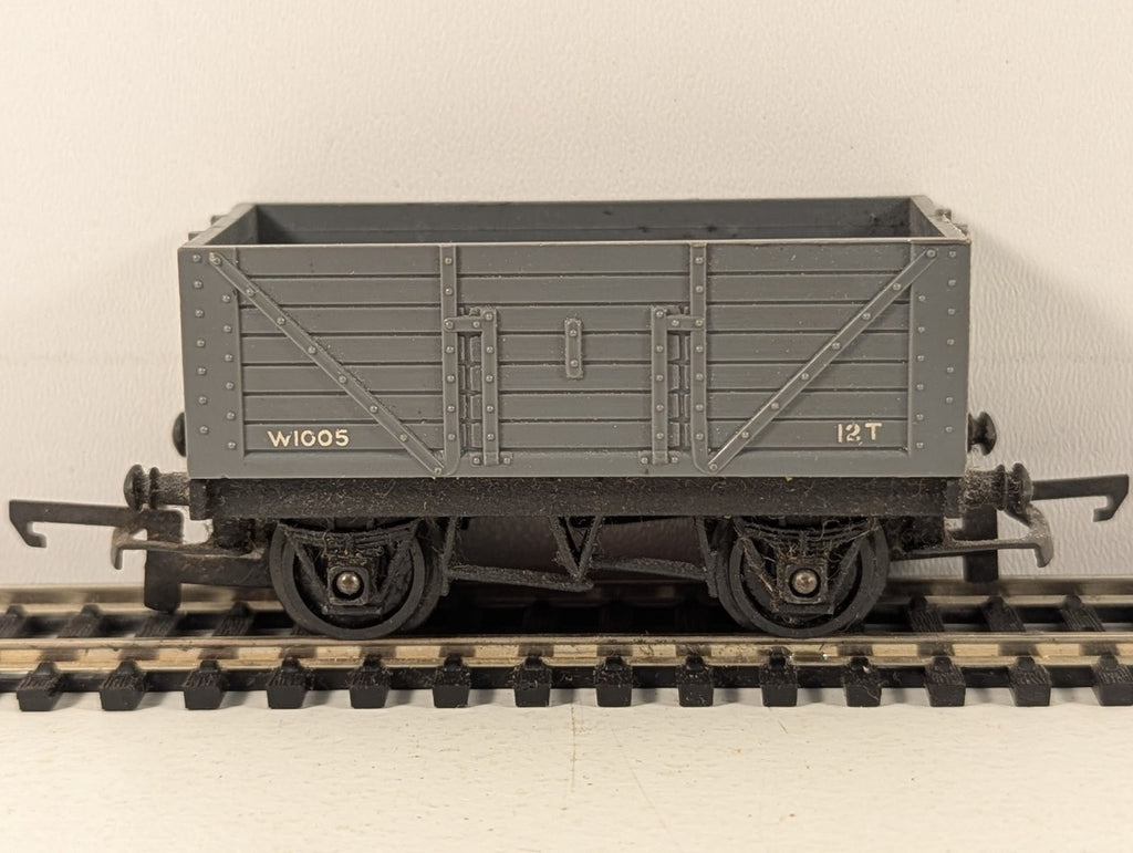 Tri-ang OO Gauge 5 Plank Open Wagon Goods Wagon W1005 BR Grey R10/1