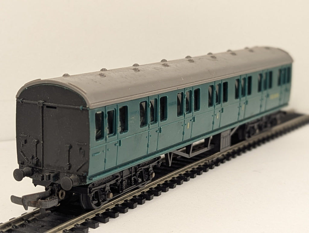 Tri-ang OO Gauge Southern Region Composite Coach Passenger Coach S3155S