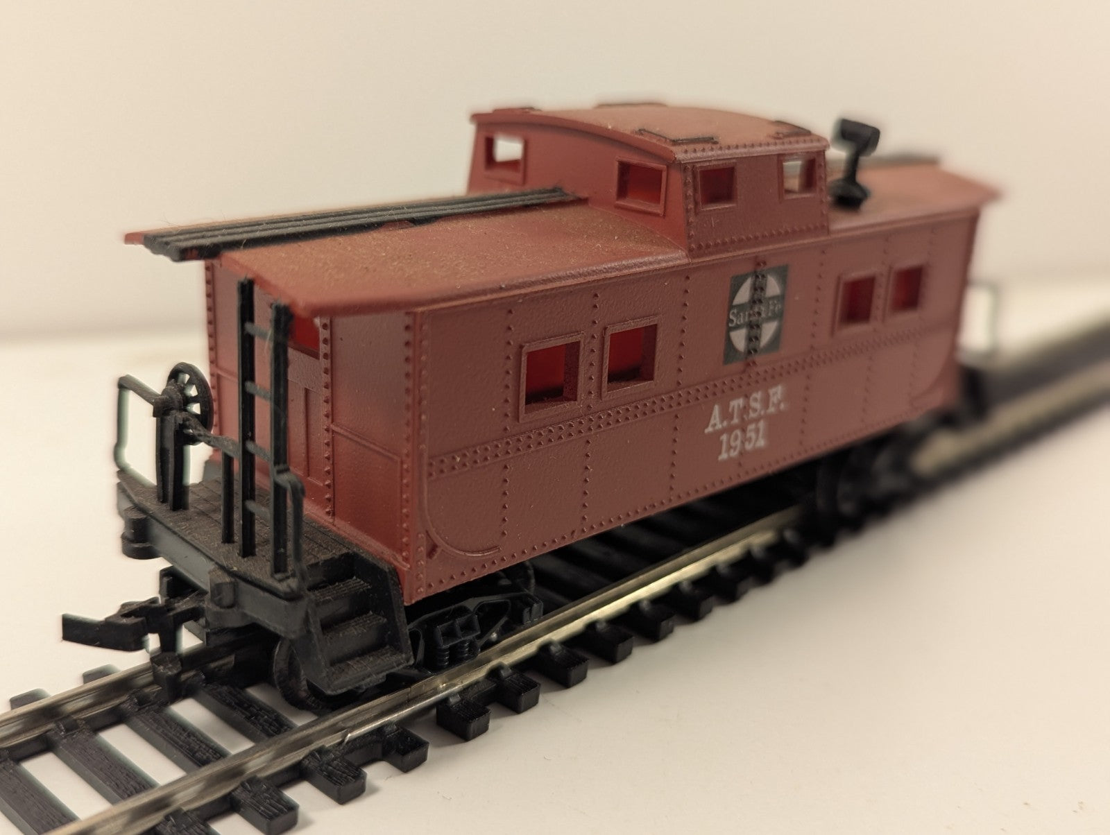 Life-Like HO Santa Fe Caboose ATSF 1951