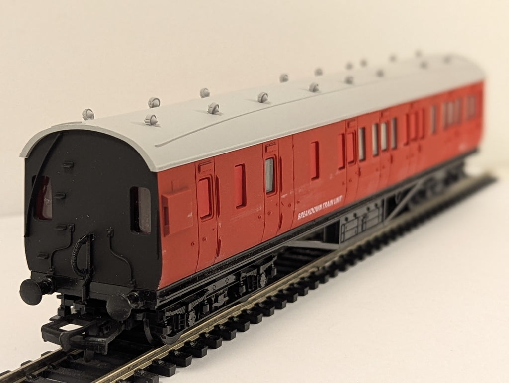 Dapol OO Gauge Breakdown Train Unit No. 2 Coach Passenger Coach No.2