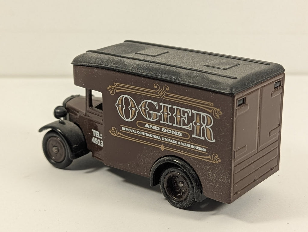 Lledo 1934 Chevrolet Luton Van Die-cast Model Vehicle