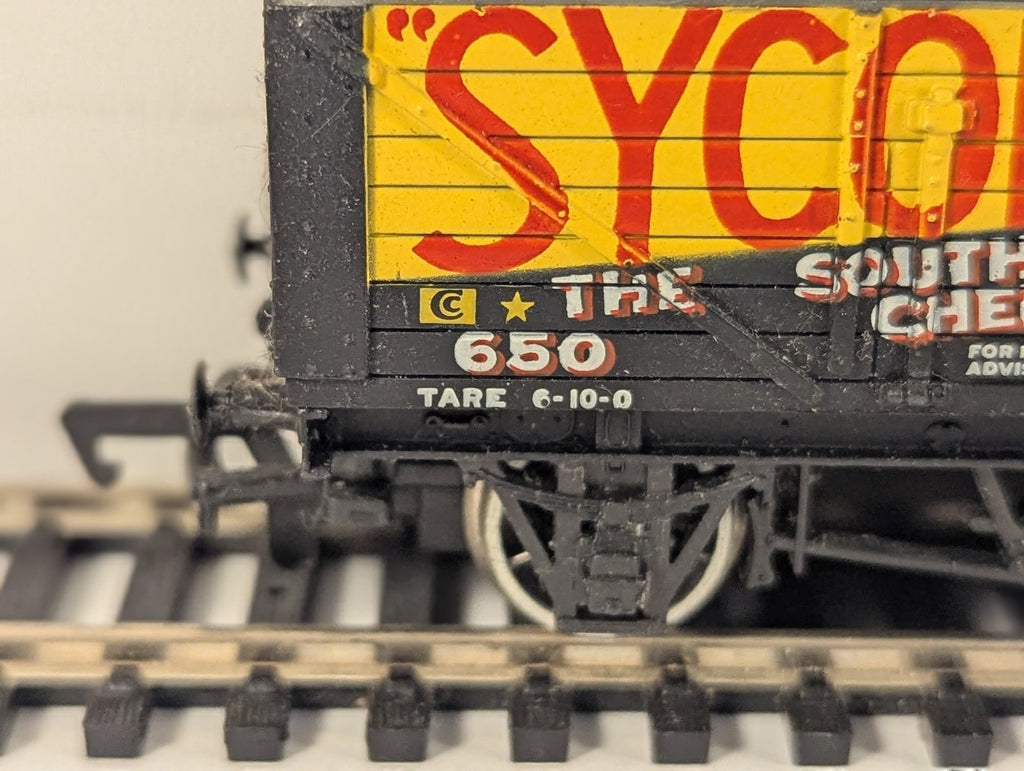 Bachmann OO Gauge 7 Plank Wagon 'Sycobrite' Goods Wagon 650