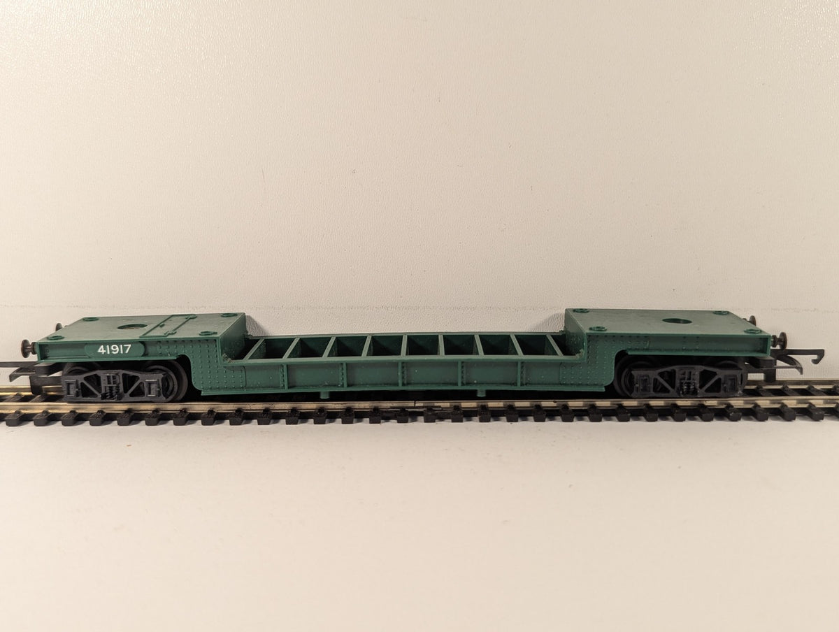 Tri-ang OO Gauge Bogie Well Wagon Goods Wagon 41917 Green R118