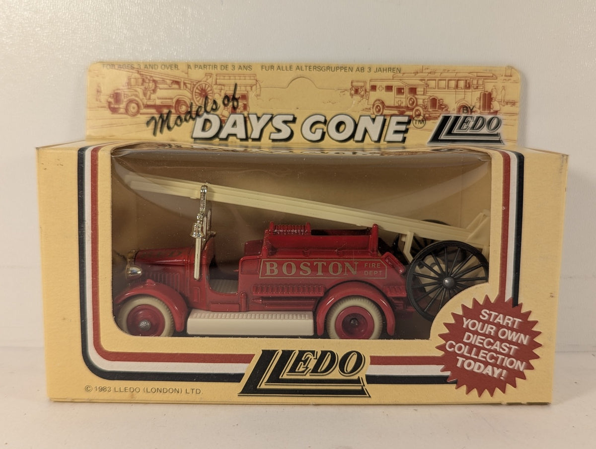 Lledo Ford Model T Fire Engine Die-cast Model Vehicle Boston Fire Dept 12