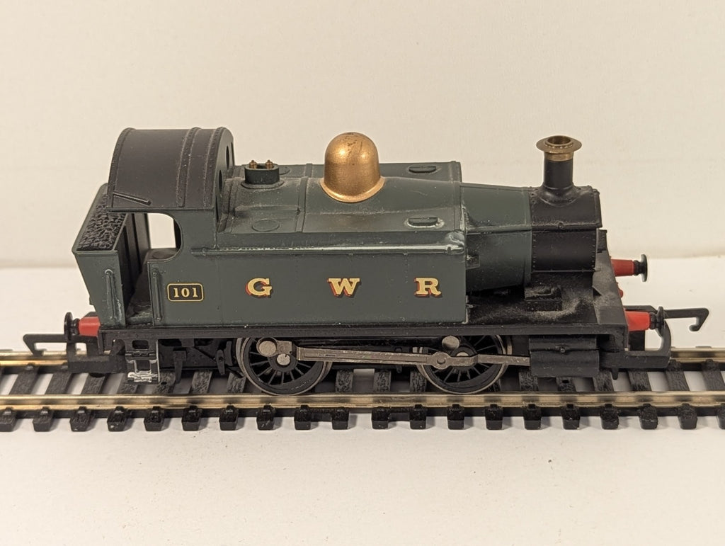 Hornby OO Gauge GWR 0-4-0T Industrial Locomotive 101 Holden Class