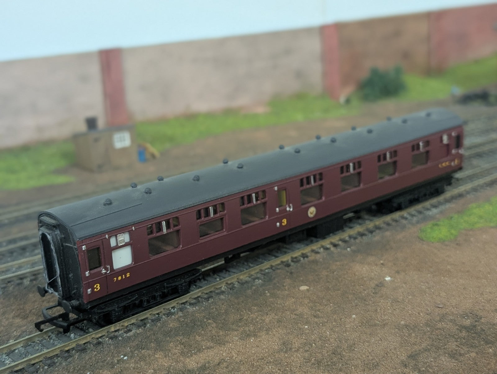 Triang LMS Coach 1st/ 3rd Class Repainted Renumbered 7812