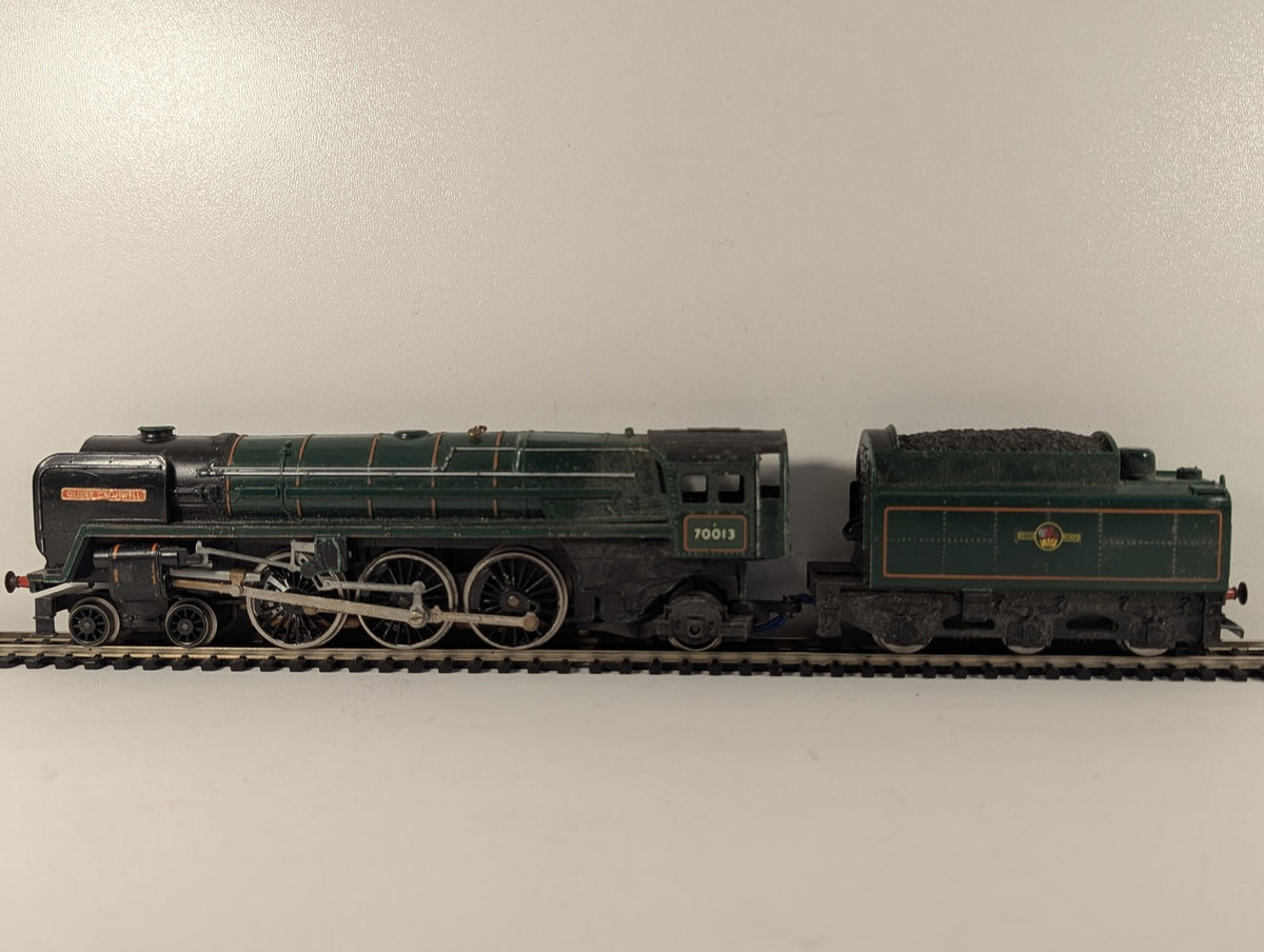 Tri-ang Hornby OO Gauge BR Class 7MT 4-6-2 'Oliver Cromwell' Steam Locomotive