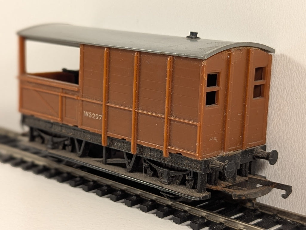 Tri-ang R124 BR Brake Van W6297 – OO Gauge