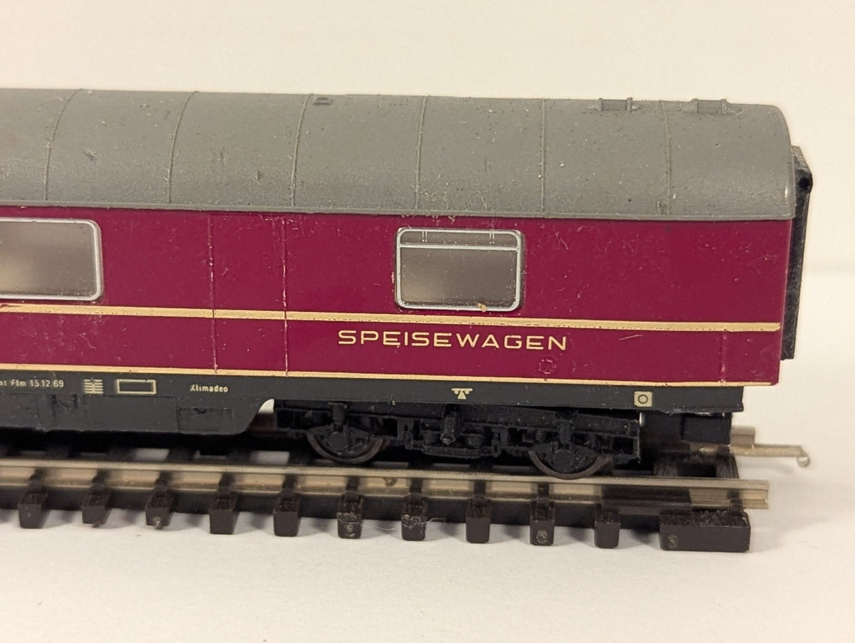 Fleischmann N Gauge 8112 K Speisewagen Dining Car (Missing Coupling)