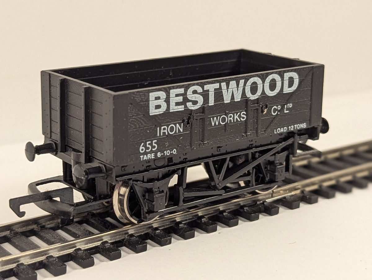 Hornby OO Gauge Bestwood 5 Plank Wagon Goods Wagon 655 Bestwood Iron Works R.096