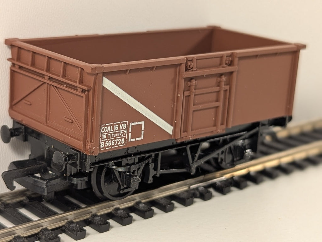 Mainline Railways 37-144 OO Gauge 16-Ton Steel Mineral Wagon – BR Brown