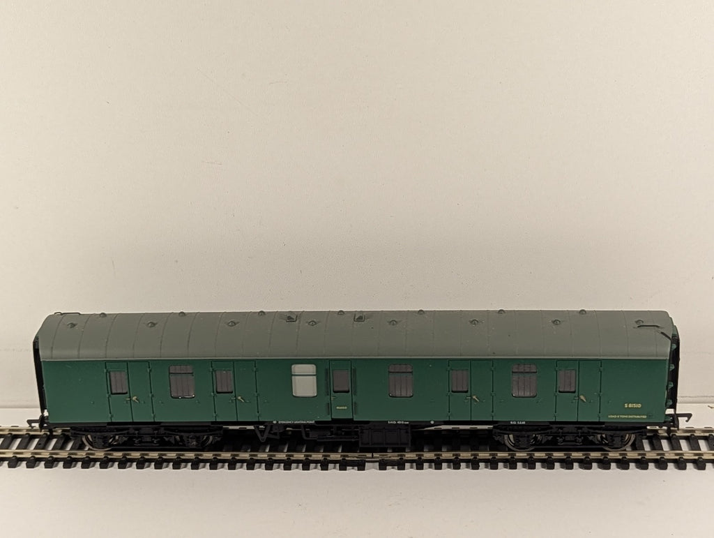 Bachmann OO Gauge BR Mk1 Full Brake BG Passenger Coach S81510 BR Southern Green