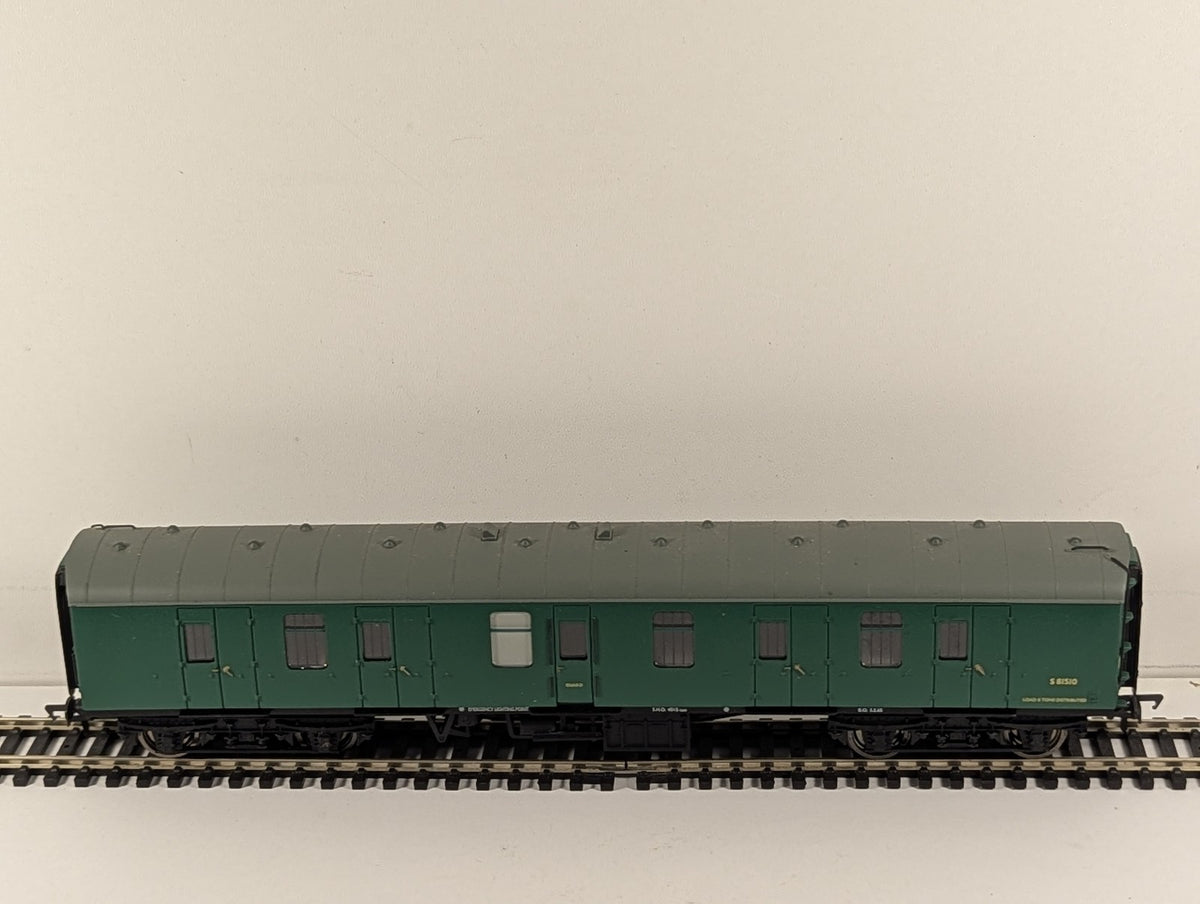 Bachmann OO Gauge BR Mk1 Full Brake BG Passenger Coach S81510 BR Southern Green