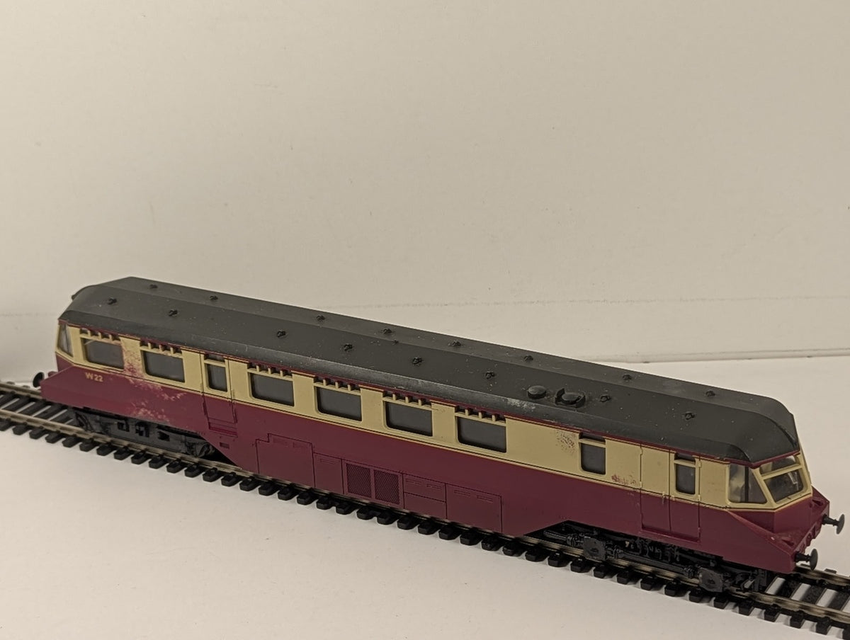 Lima OO Gauge GWR Streamlined Diesel Railcar W22 BR Crimson & Cream