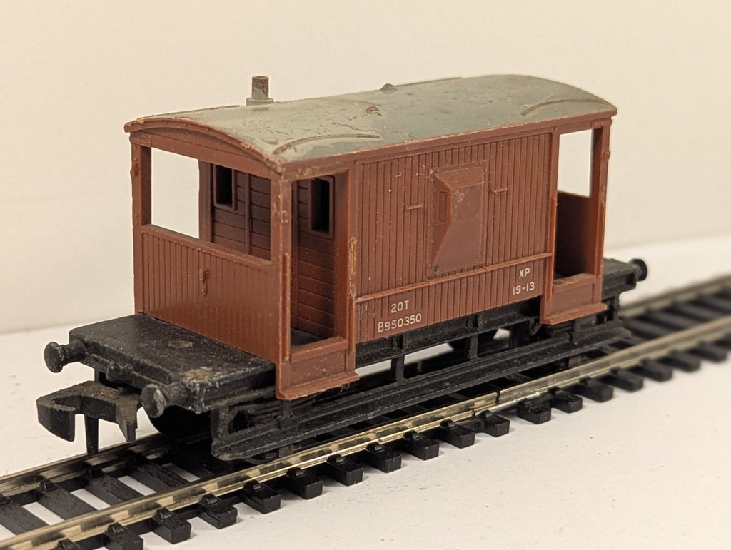 Hornby Dublo OO Gauge BR Standard 20T Brake Van