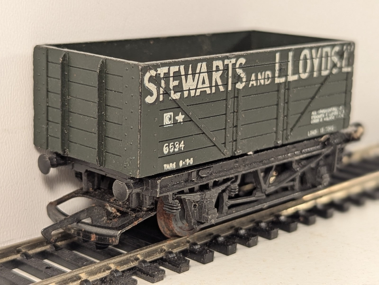 British Trix OO Gauge Stewarts and Lloyds 7-Plank Open Wagon 6534