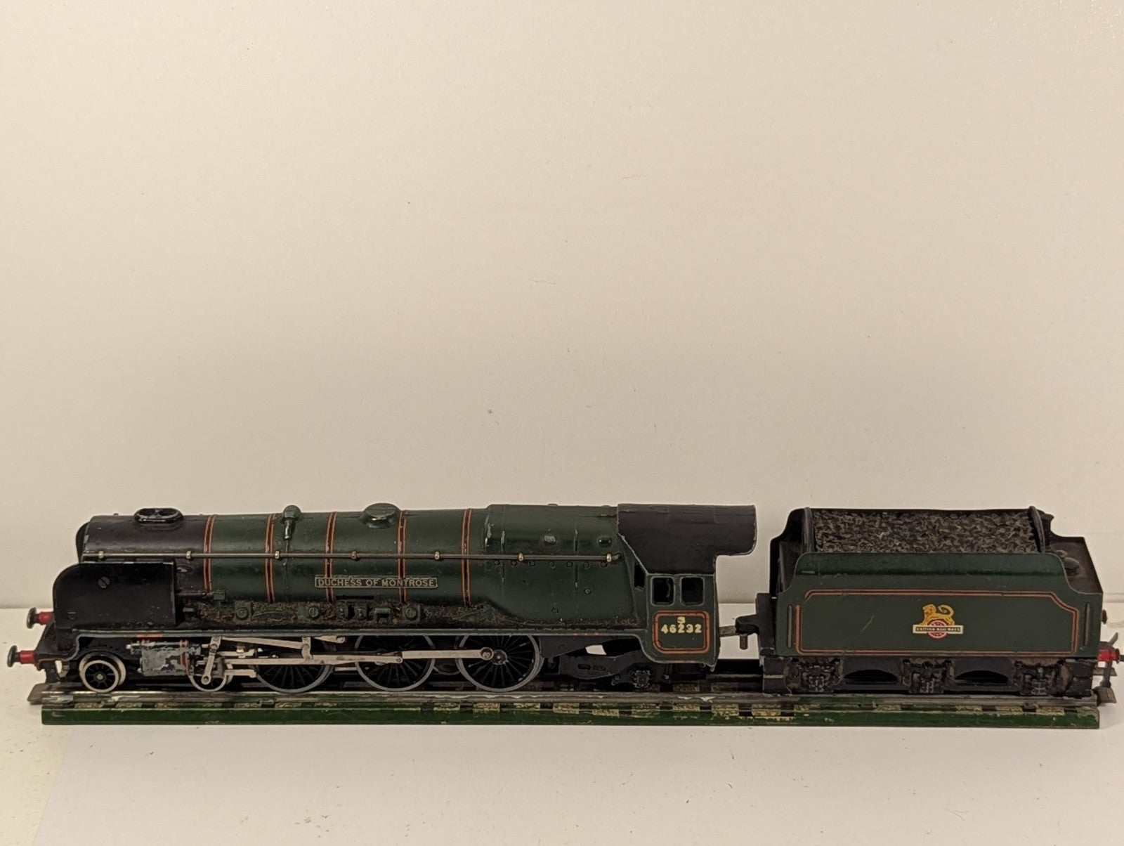 Hornby Dublo EDL12 OO Gauge BR Green Duchess of Montrose 46232