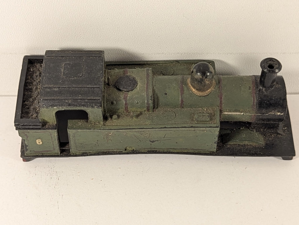 Tri-ang OO Gauge Class 3F Jinty 0-6-0T Steam Locomotive Repainted Green R.52