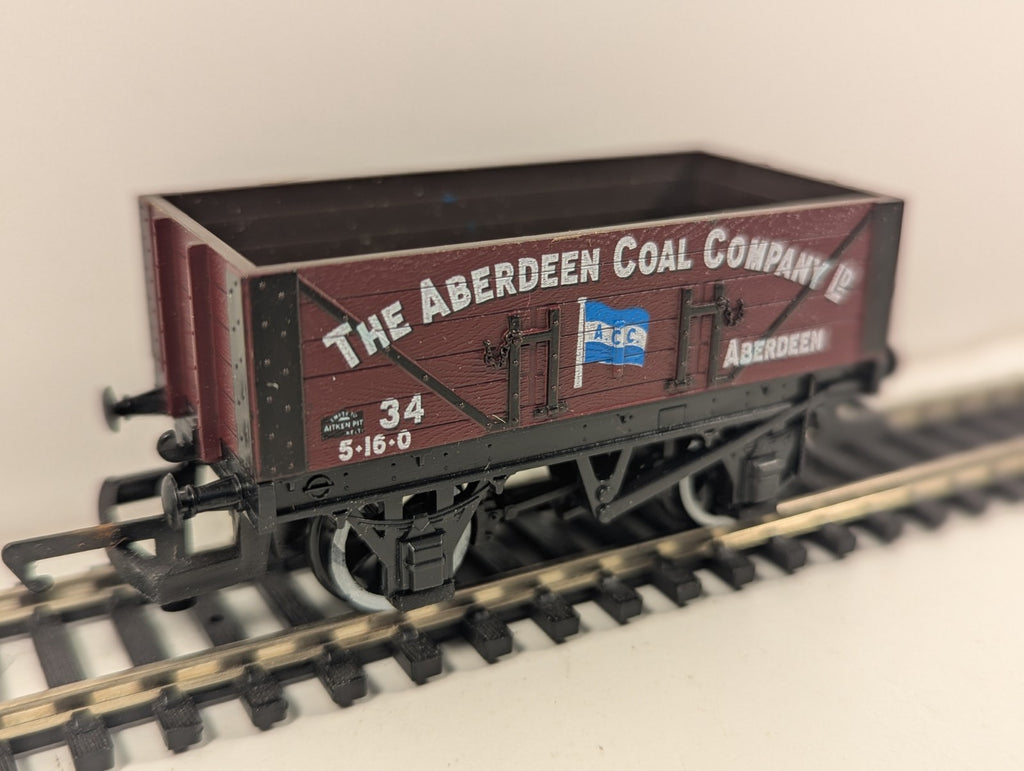 Hornby R6030 OO Aberdeen Coal Co 5 Plank Wagon