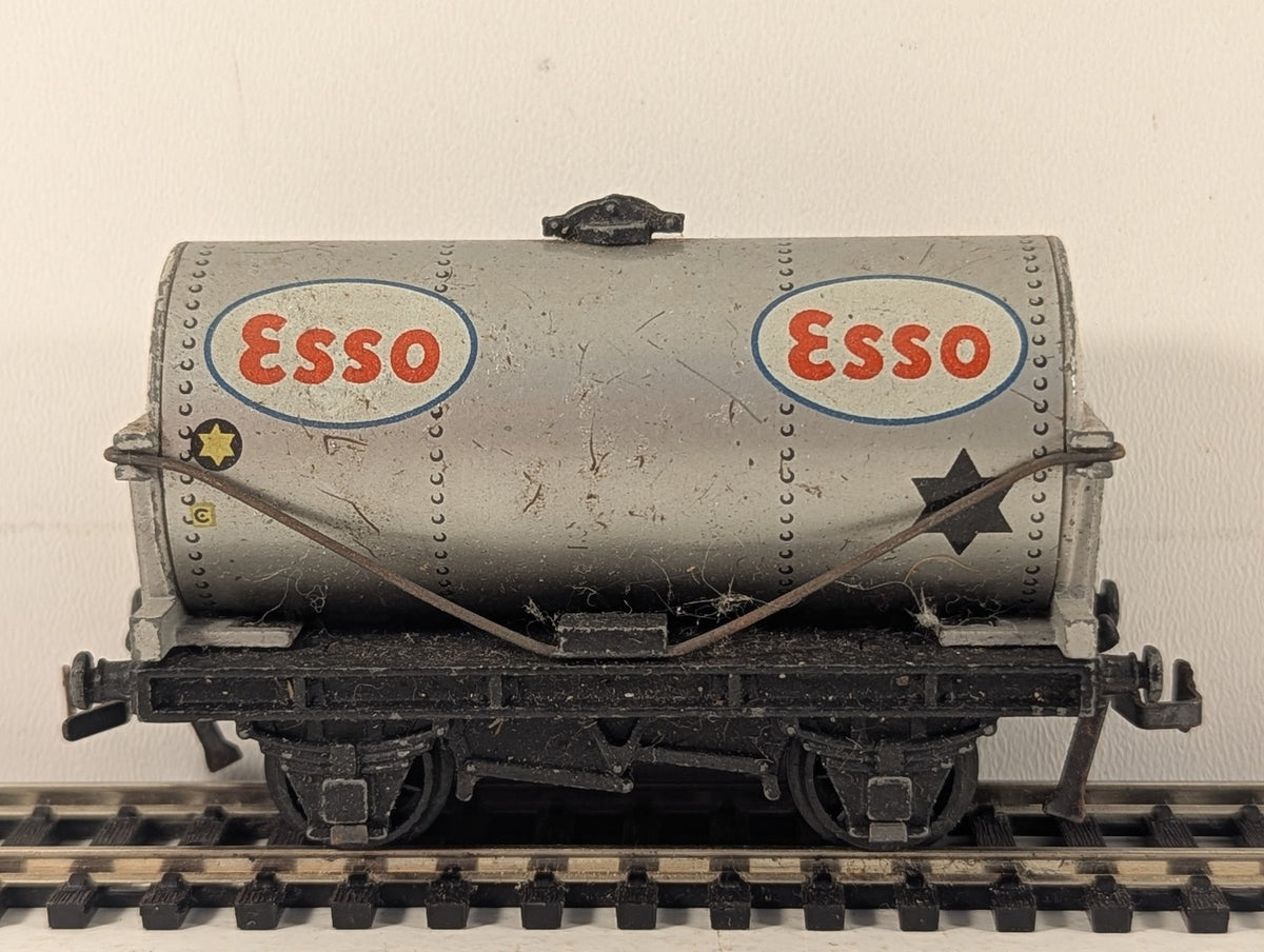 Hornby Dublo OO Gauge Esso Tank Wagon Goods Wagon Esso Silver D1
