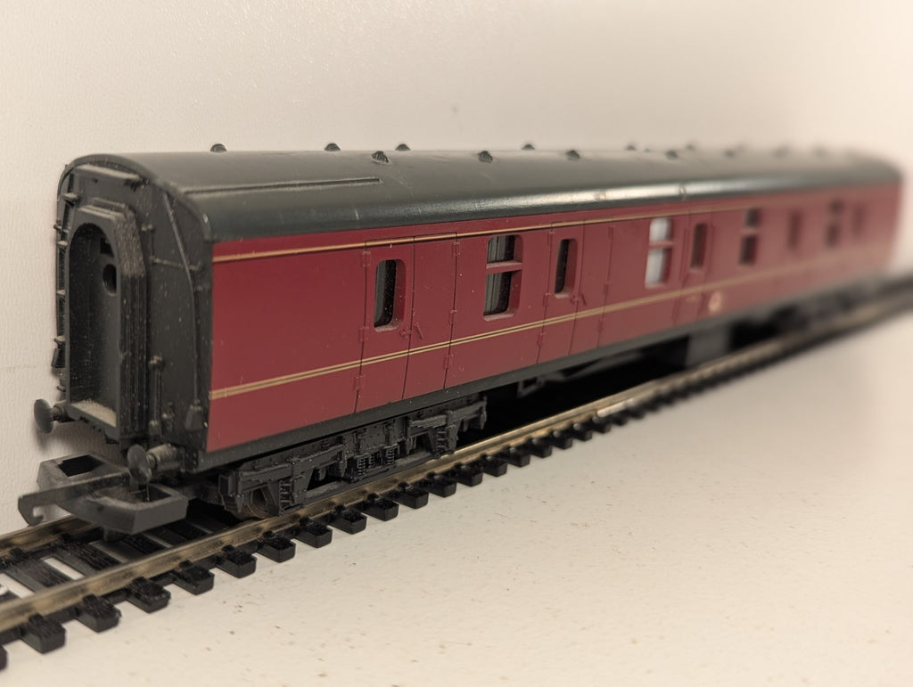 Lima BR Mk1 Full Brake Coach OO Gauge