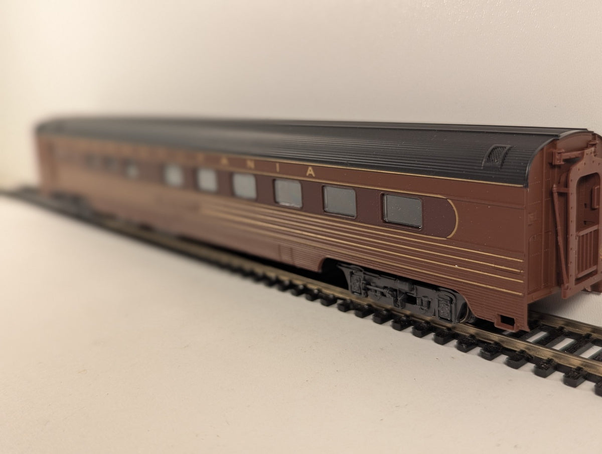 Rivarossi HO Gauge 1940 Grill Car Passenger Coach 4501 Pennsylvania Railroad